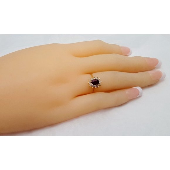 Elegant 14K Karat Solid Yellow Gold Designer Oval Ruby & Diamond Ring Size 5 - Picture 8 of 16